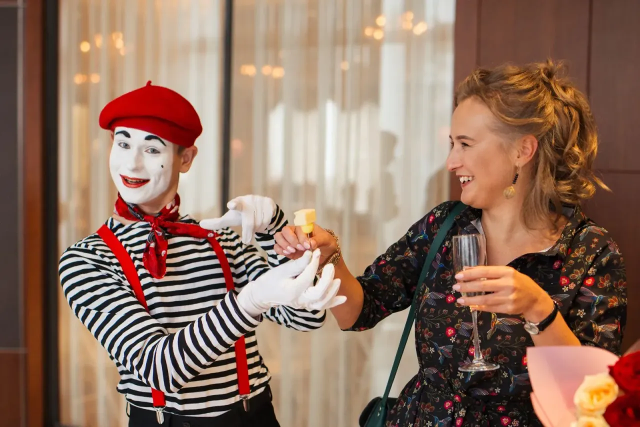 Мимы на праздник